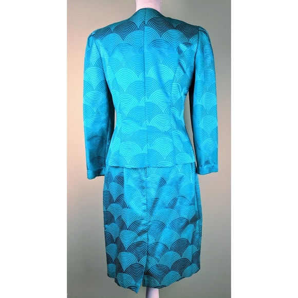 VTG Jeffrey and Dara By Linda Hutley 2PC - Picture 3 of 8